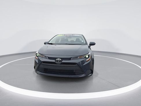 Certified 2024 Toyota Corolla LE FWD image 4