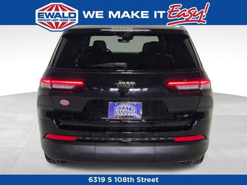 New 2025 Jeep Grand Cherokee L Limited w/ Luxury Tech Group II image 21