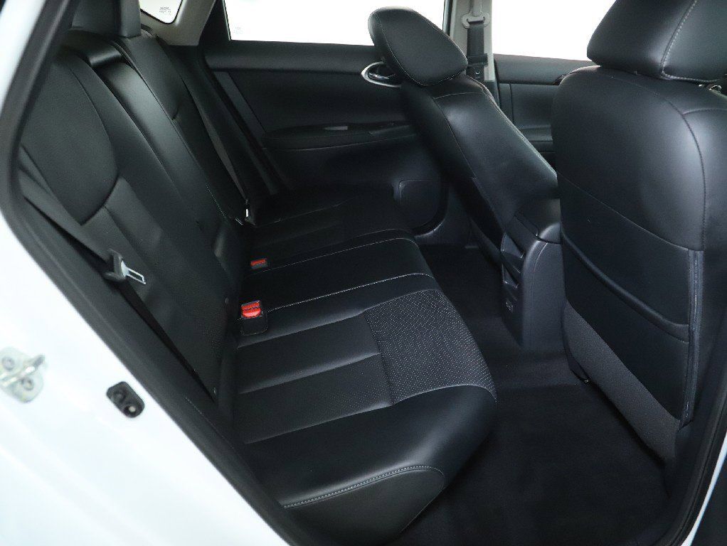 Certified 2019 Nissan Sentra SL FWD image 32