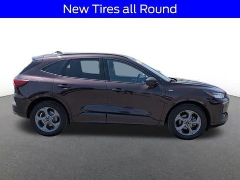 Certified 2023 Ford Escape ST-Line w/ Tech Pack #1 AWD/4WD image 2