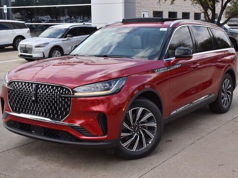 New 2026 Lincoln Aviator 2WD image 12