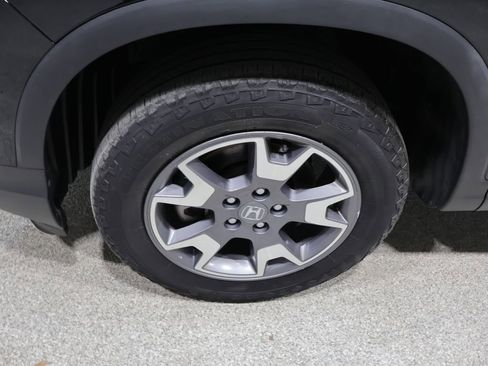 Used 2023 Honda Passport TrailSport image 8