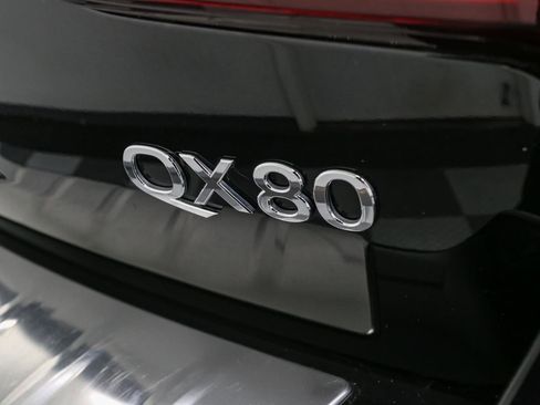 Used 2023 INFINITI QX80 Sensory w/ Cargo Package image 12