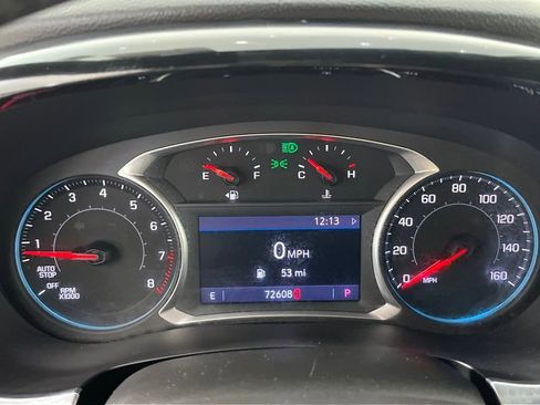 Used 2022 Chevrolet Traverse LT image 15