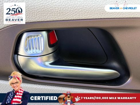 Used 2023 Chrysler Voyager LX FWD image 33