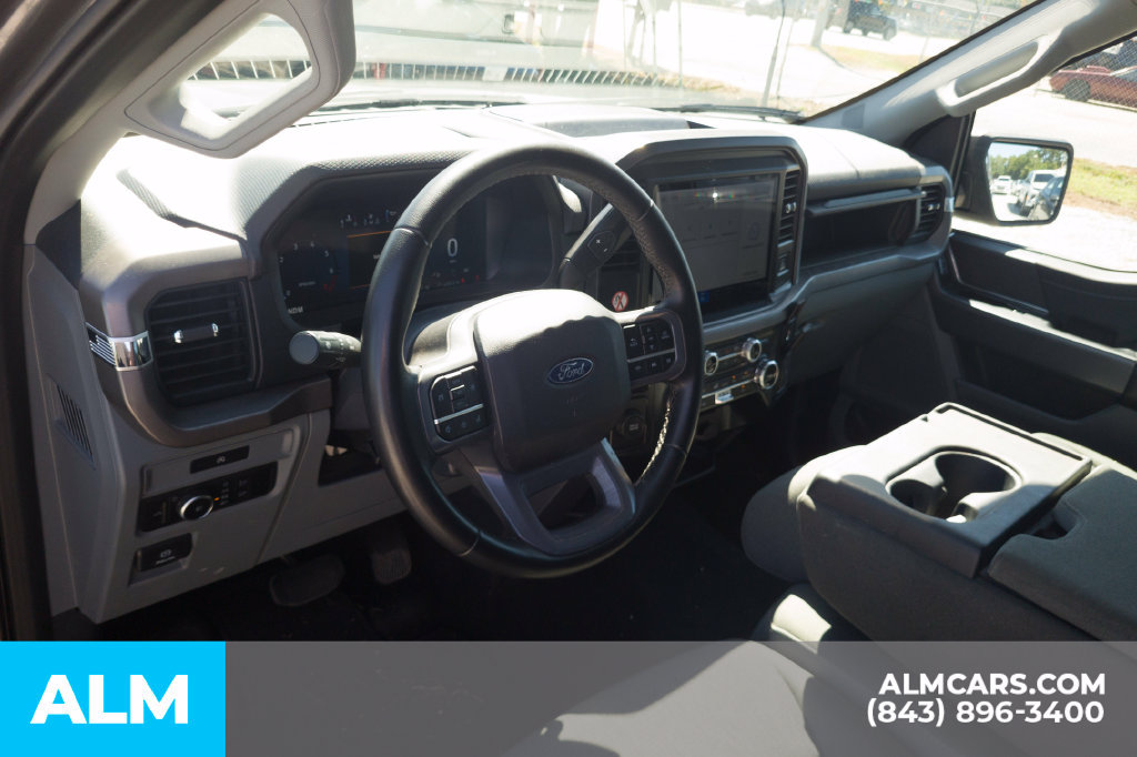Used 2025 Ford F150 XLT w/ Equipment Group 301A Standard RWD image 5