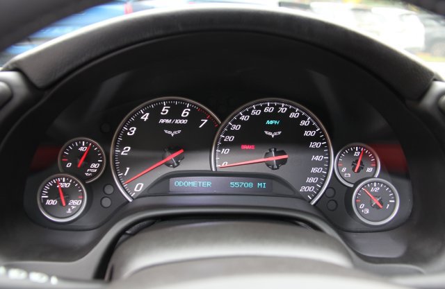 Used 2011 Chevrolet Corvette Grand Sport w/ Preferred Equipment Group RWD image 23