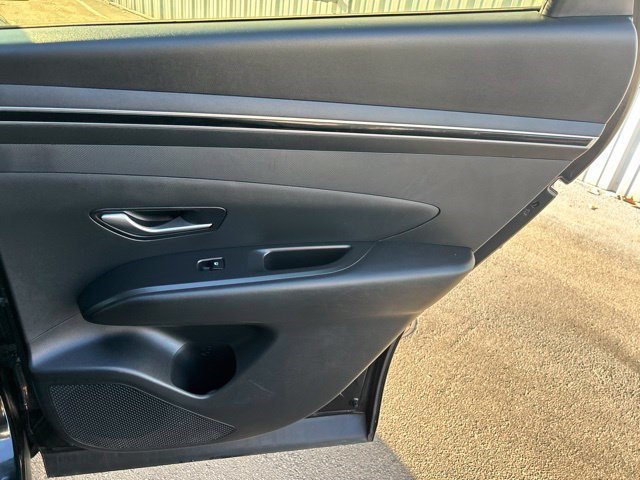 Used 2022 Hyundai Tucson SE FWD image 42