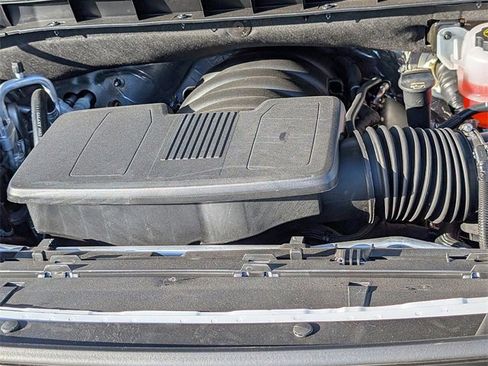 New 2026 Chevrolet Suburban RST w/ RST Capability Package image 4