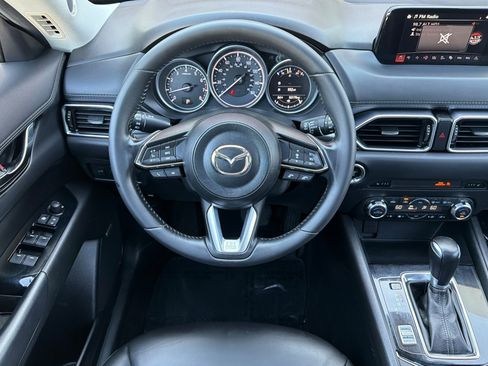 Used 2018 MAZDA CX-5 Touring w/ Preferred Equipment Package AWD/4WD image 13
