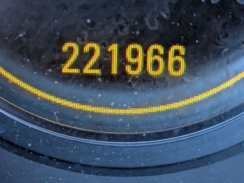 Used 2011 Cadillac SRX Performance image 17