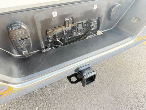 Used 2023 GMC Sierra 1500 SLE RWD image 21