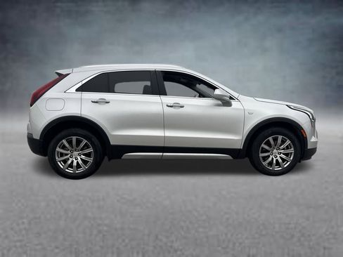 Used 2019 Cadillac XT4 Premium Luxury w/ Cold Weather Package image 11