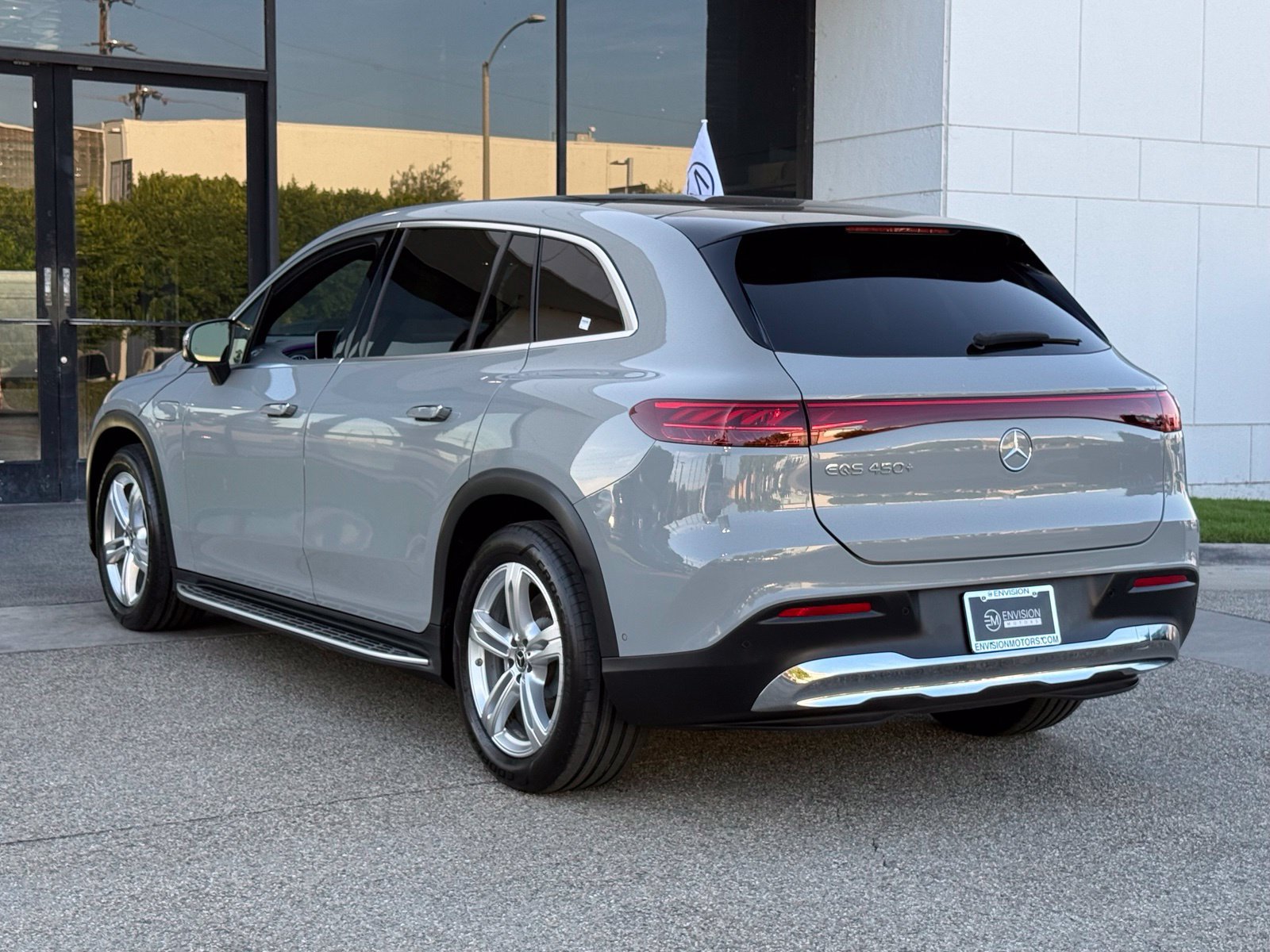 Used 2023 Mercedes-Benz EQS 450+ SUV image 9