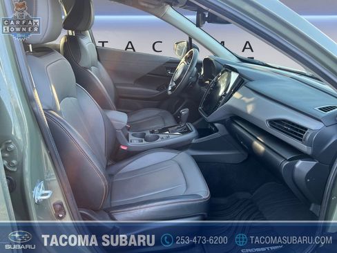 Certified 2024 Subaru Crosstrek 2.5i Limited w/ Crosstrek Mirror Package image 19