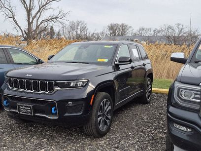 Used 2024 Jeep Grand Cherokee Overland w/ Trailer Tow Package