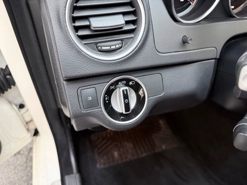 Used 2013 Mercedes-Benz C 63 AMG Sedan w/ AMG Development Pkg image 13