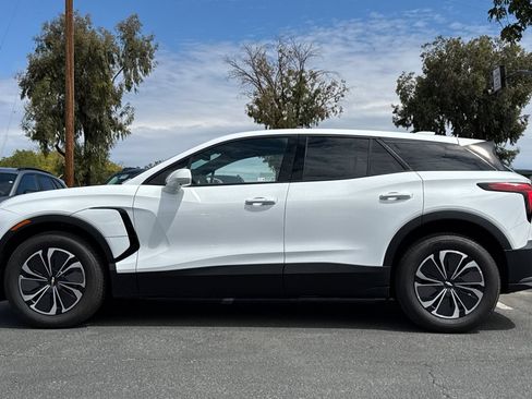 Used 2026 Chevrolet Blazer EV LT FWD image 8