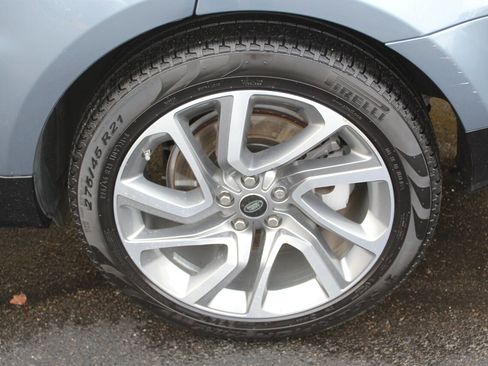 Used 2019 Land Rover Range Rover Sport HSE image 30