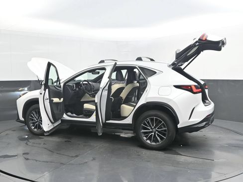 Used 2022 Lexus NX 350 AWD image 45