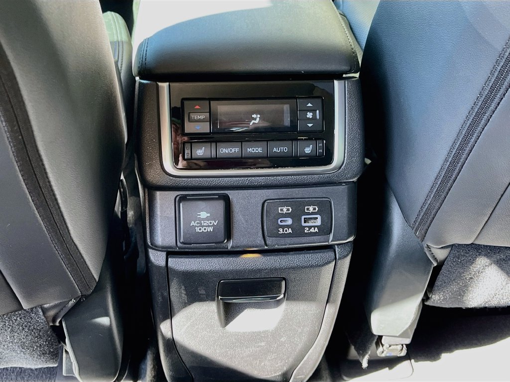 Used 2025 Subaru Ascent Bronze Edition w/ Onyx Package AWD/4WD image 27