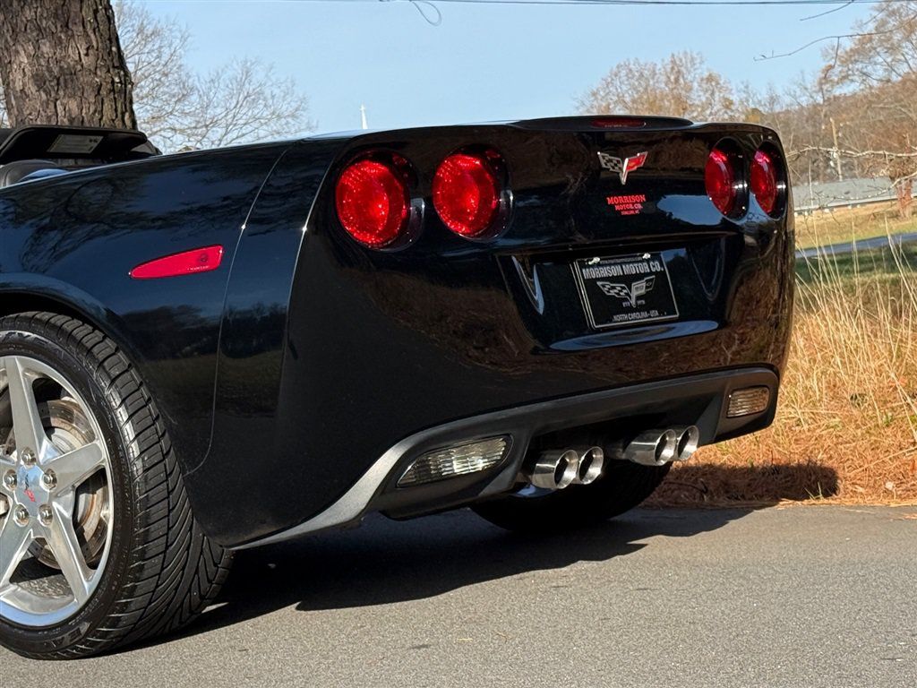 Used 2006 Chevrolet Corvette Convertible w/ Preferred Equipment Group RWD image 16
