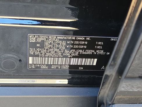 Used 2022 Toyota RAV4 XLE Premium image 34