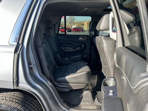 Used 2020 GMC Yukon Denali w/ Denali Premium Package image 27