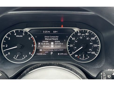 Used 2022 Nissan Rogue SV AWD/4WD image 23