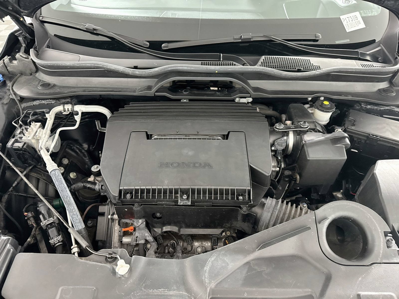 Used 2025 Honda Pilot Black Edition image 10