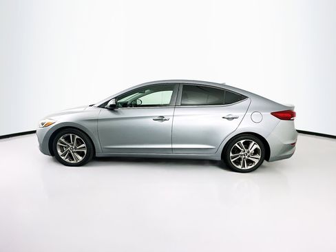 Used 2017 Hyundai Elantra Limited w/ Limited Tech Package 04 image 4