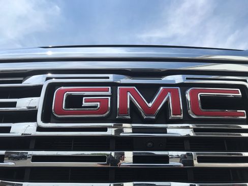 Used 2024 GMC Sierra 1500 Denali w/ Denali Reserve Package AWD/4WD image 56