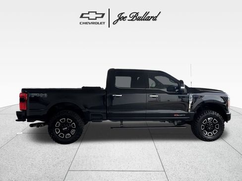 Used 2023 Ford F250 Platinum image 7