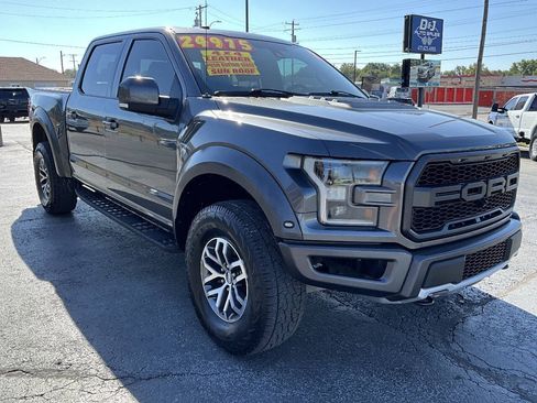 Used 2017 Ford F150 Raptor w/ Equipment Group 802A Luxury AWD/4WD image 7