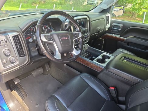 Used 2018 GMC Sierra 1500 SLT w/ SLT Premium Package AWD/4WD image 15