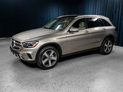 Certified 2022 Mercedes-Benz GLC 300 4MATIC image 1
