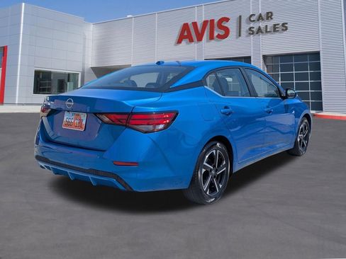Used 2025 Nissan Sentra SV FWD image 6