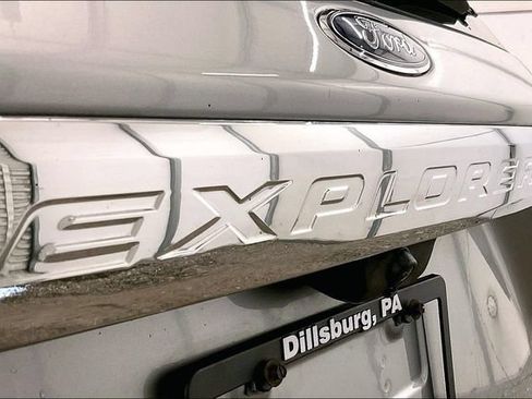 Used 2020 Ford Explorer Limited AWD/4WD image 13
