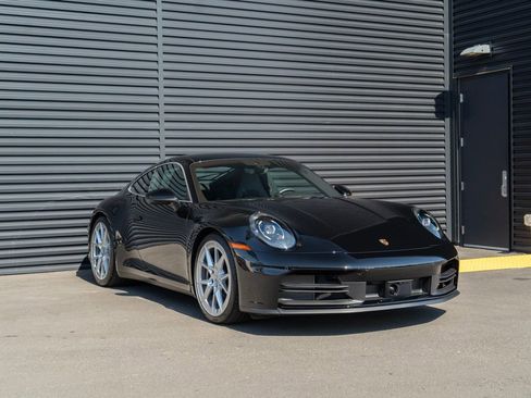 Used 2025 Porsche 911 Carrera S image 7