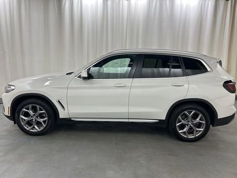 Used 2023 BMW X3 xDrive30i w/ Premium Package image 3