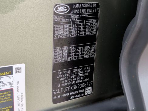 Used 2024 Land Rover Defender 110 S AWD/4WD image 42