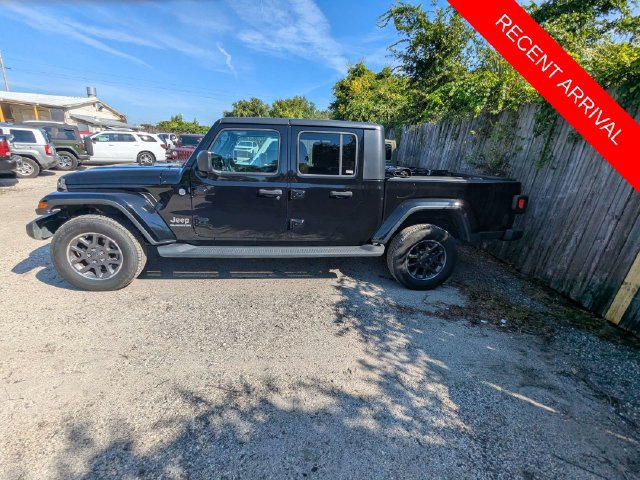 Used 2020 Jeep Gladiator Overland AWD/4WD image 5