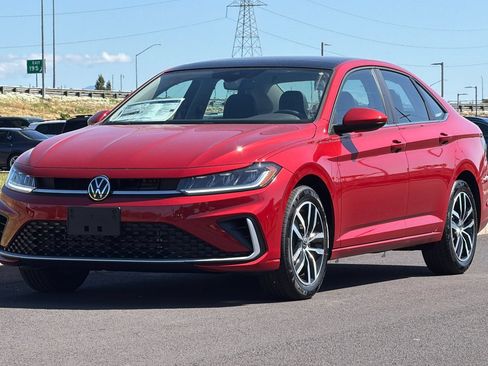New 2026 Volkswagen Jetta SE FWD image 7