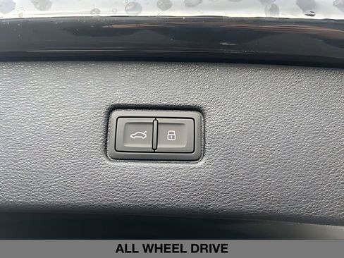 New 2026 Audi Q7 3.0T Premium Plus image 17