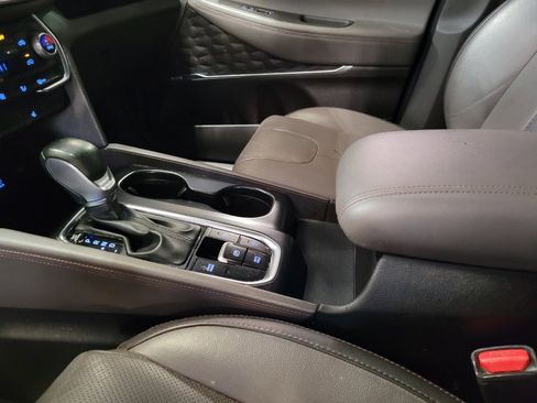 Used 2020 Hyundai Santa Fe SEL w/ Convenience + Premium Package FWD image 26