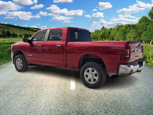 New 2026 RAM 2500 Big Horn AWD/4WD image 4