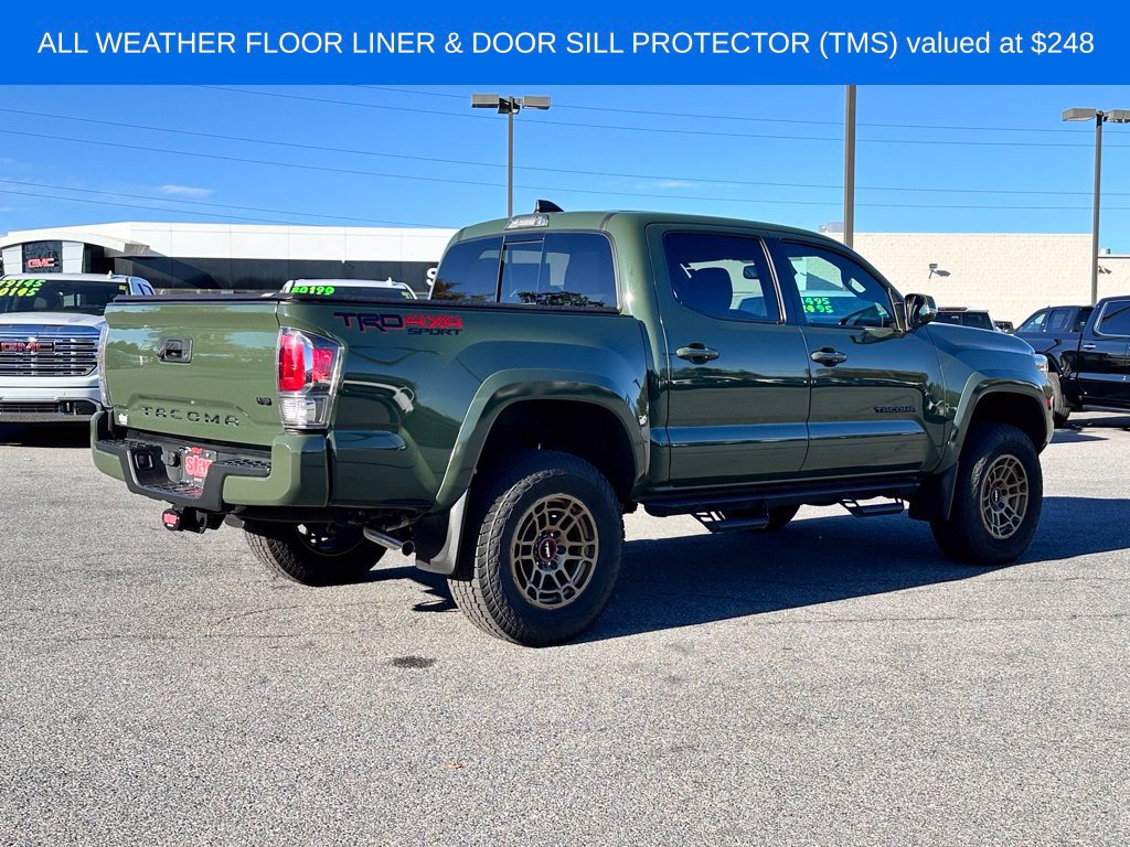 Used 2022 Toyota Tacoma TRD Sport AWD/4WD image 10