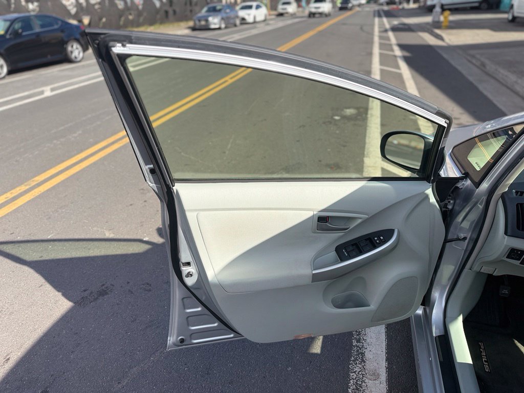 Used 2013 Toyota Prius Two FWD image 8
