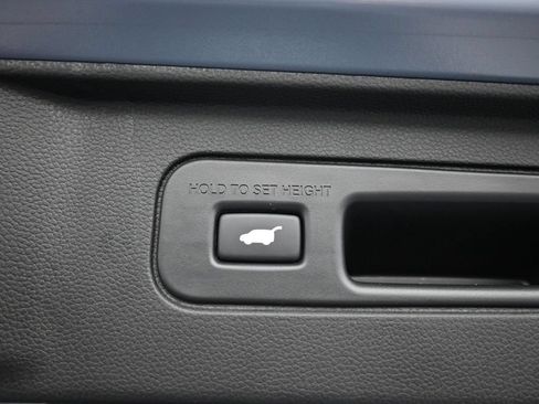 Certified 2024 Honda Pilot Elite image 25