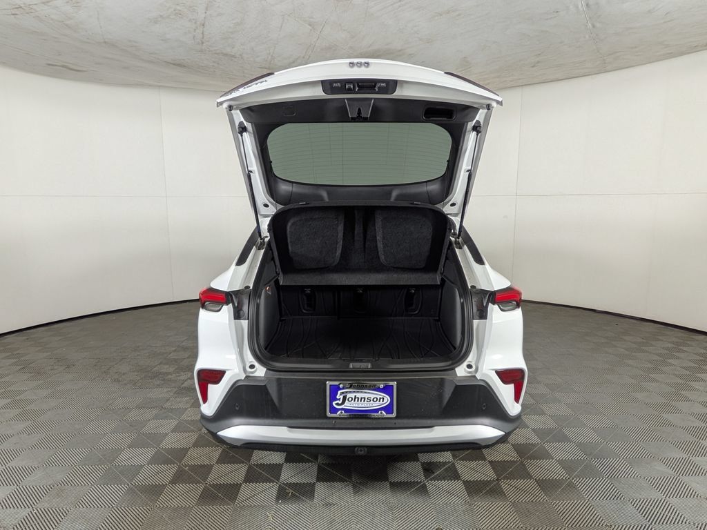New 2026 Buick Envista Preferred FWD image 9